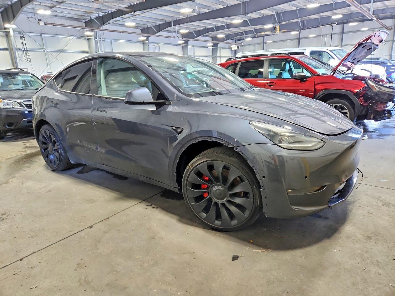 2022 Tesla Model Y - Image 4