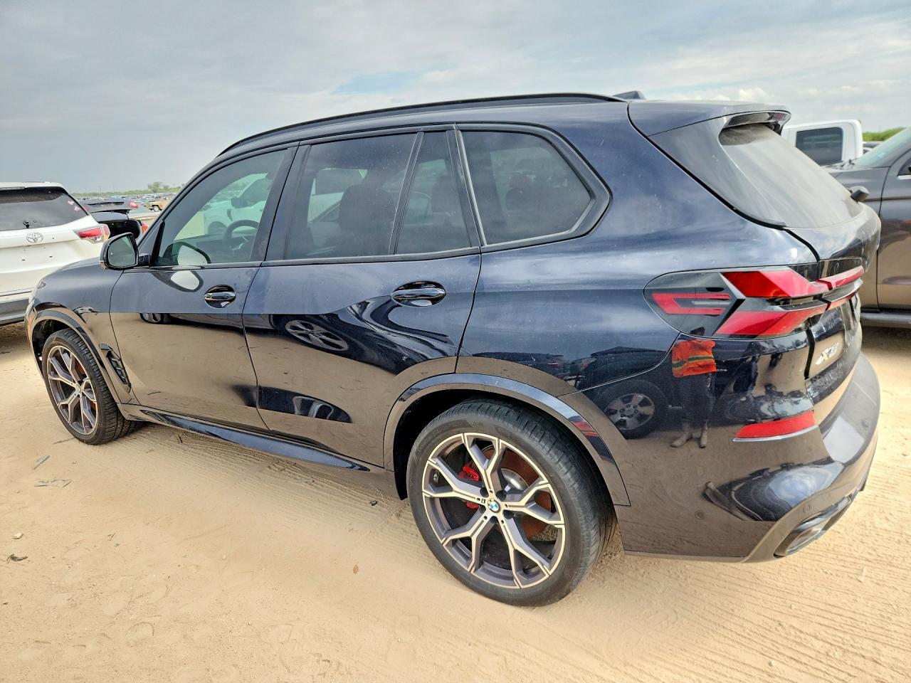 2025 BMW X5 Sdrive 40I - Фото 2