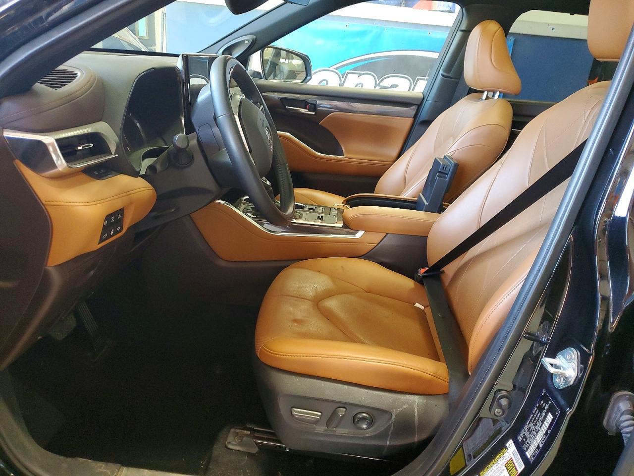 2022 Toyota Highlander Hybrid Platinum - Фото 7