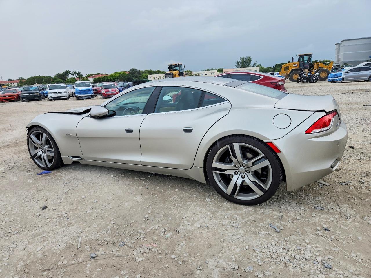 2012 Fisker Automotive Karma Collector Edition - Фото 2