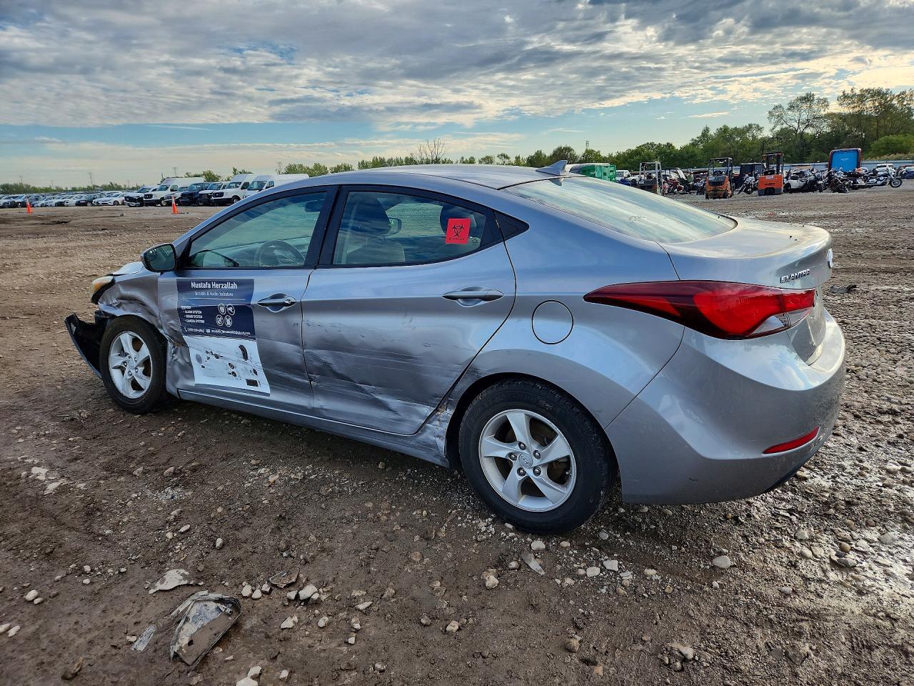 2015 Hyundai Elantra Se - Фото 2