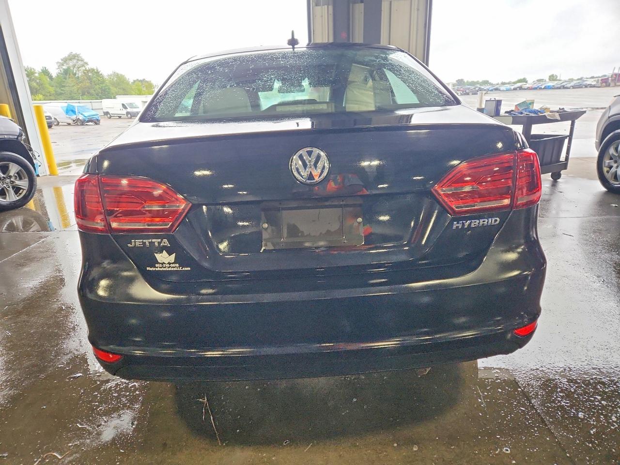 2014 Volkswagen Jetta Hybrid - Image 6