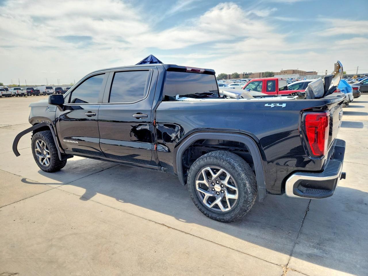 2023 GMC Sierra K1500 - Фото 2