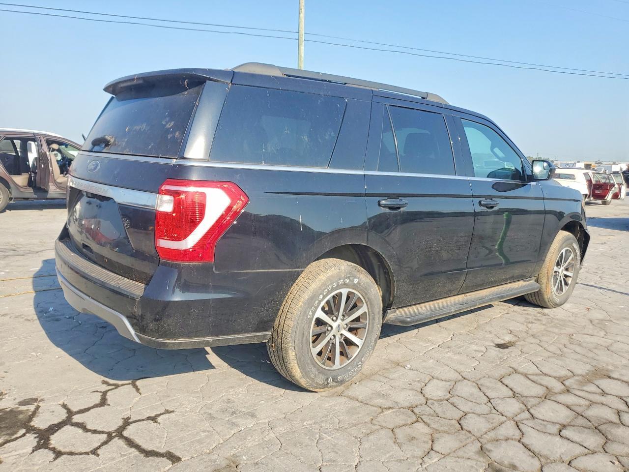 2018 Ford Expedition Xlt - Image 3