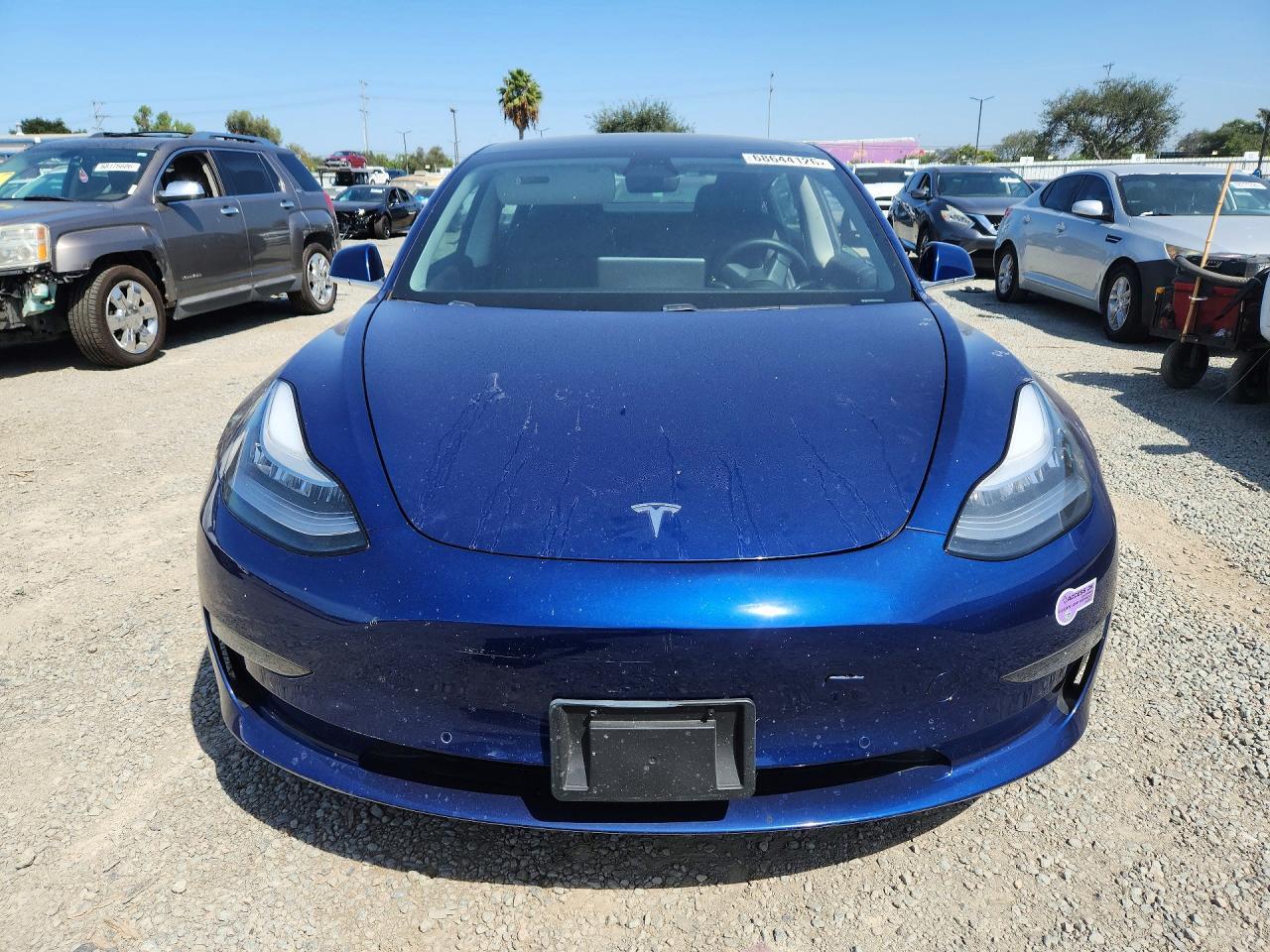 2019 Tesla Model 3 - Фото 5