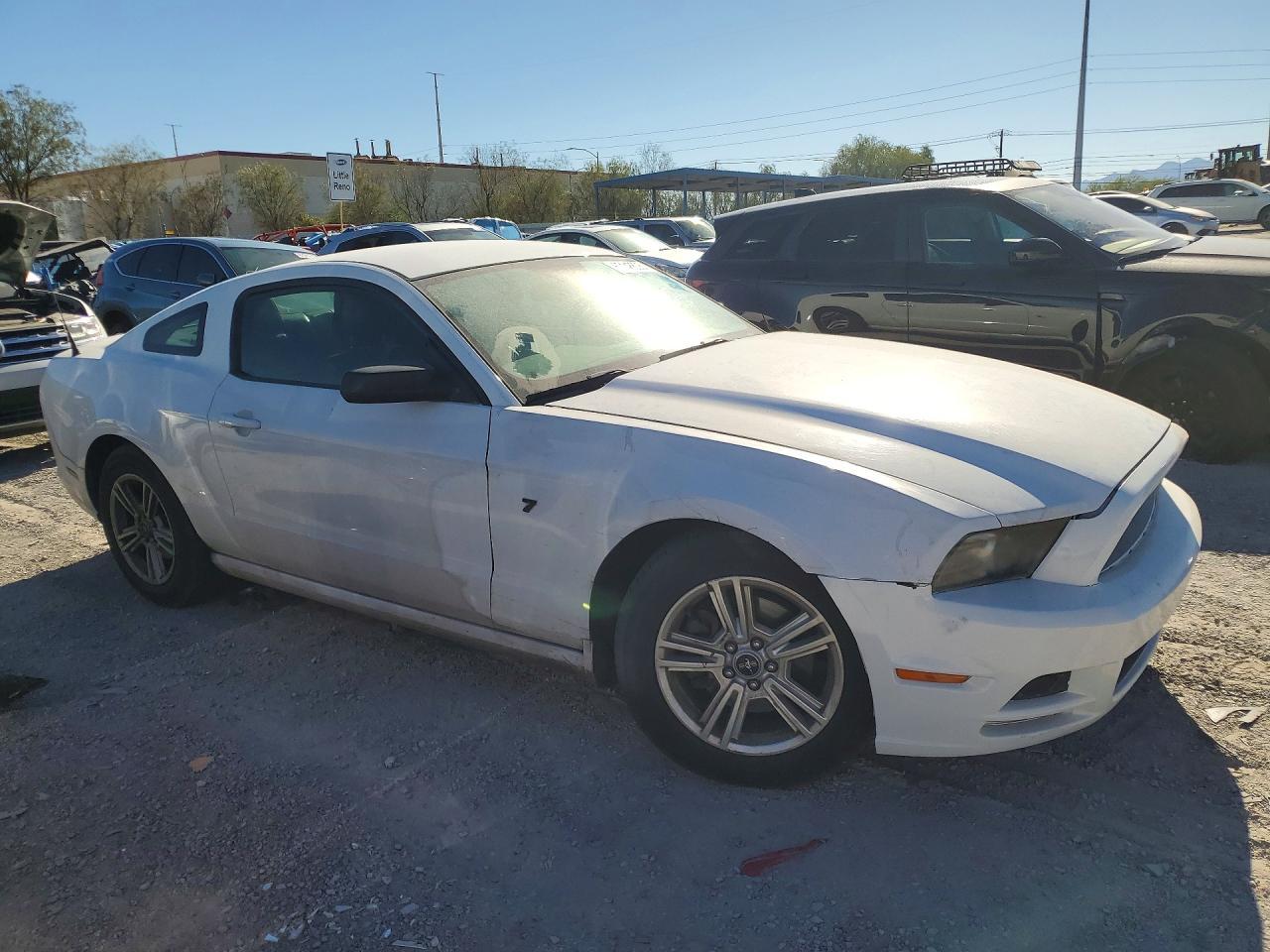 2014 Ford Mustang - Image 4