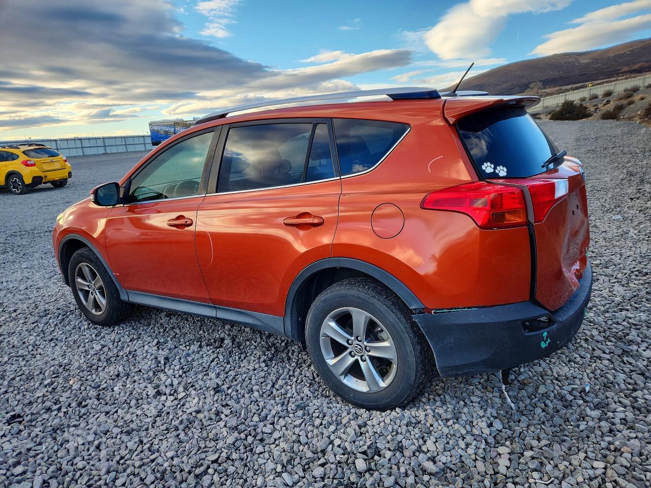 2015 Toyota Rav4 Xle - Фото 2