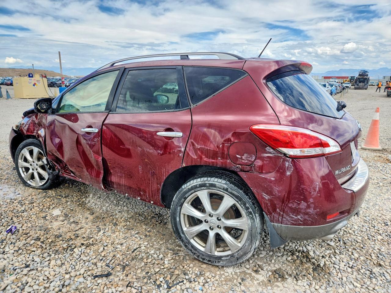 2012 Nissan Murano S - Image 2