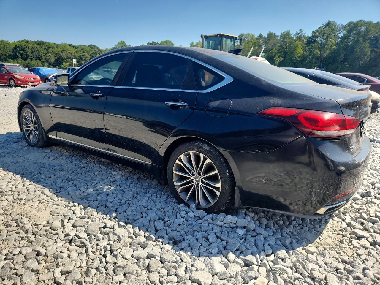 2015 Hyundai Genesis 3.8L - Фото 2