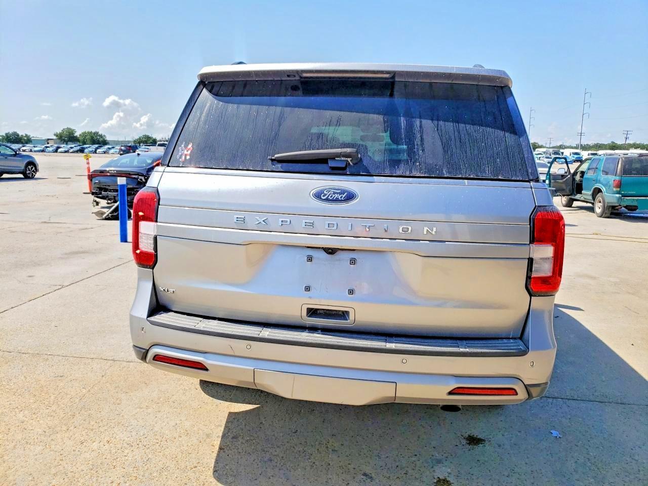 2024 Ford Expedition Xlt - Фото 6