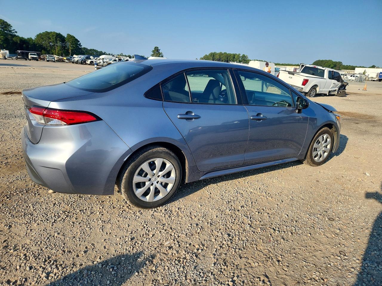 2023 Toyota Corolla Le - Image 3