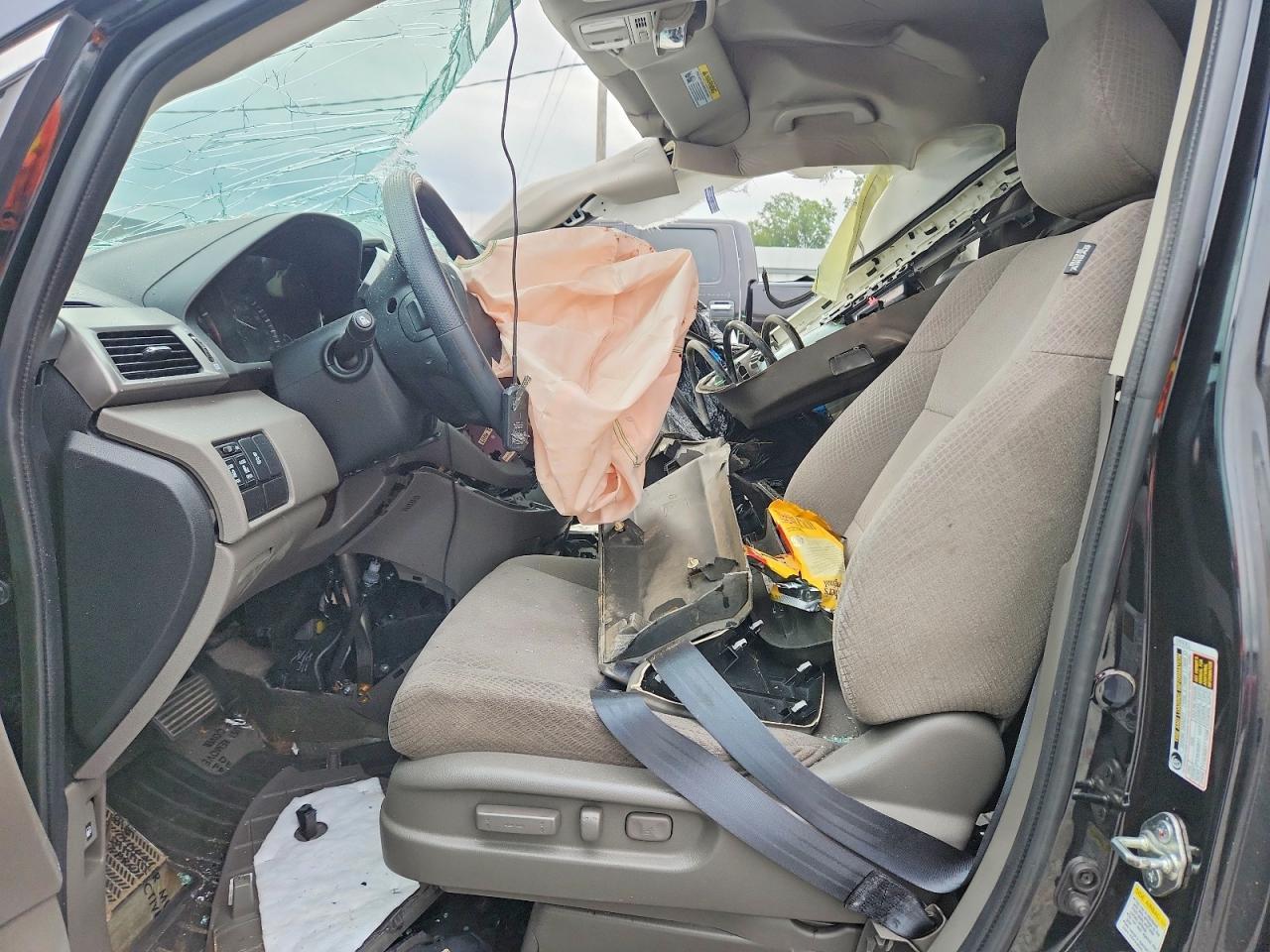 2016 Honda Odyssey Se - Фото 7