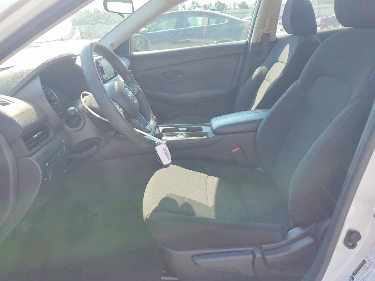 2025 Nissan Sentra S - Image 7