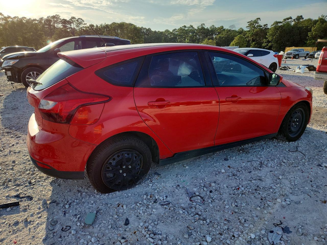 2012 Ford Focus Se - Фото 3