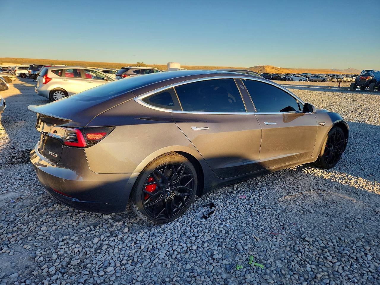 2020 Tesla Model 3 - Image 3