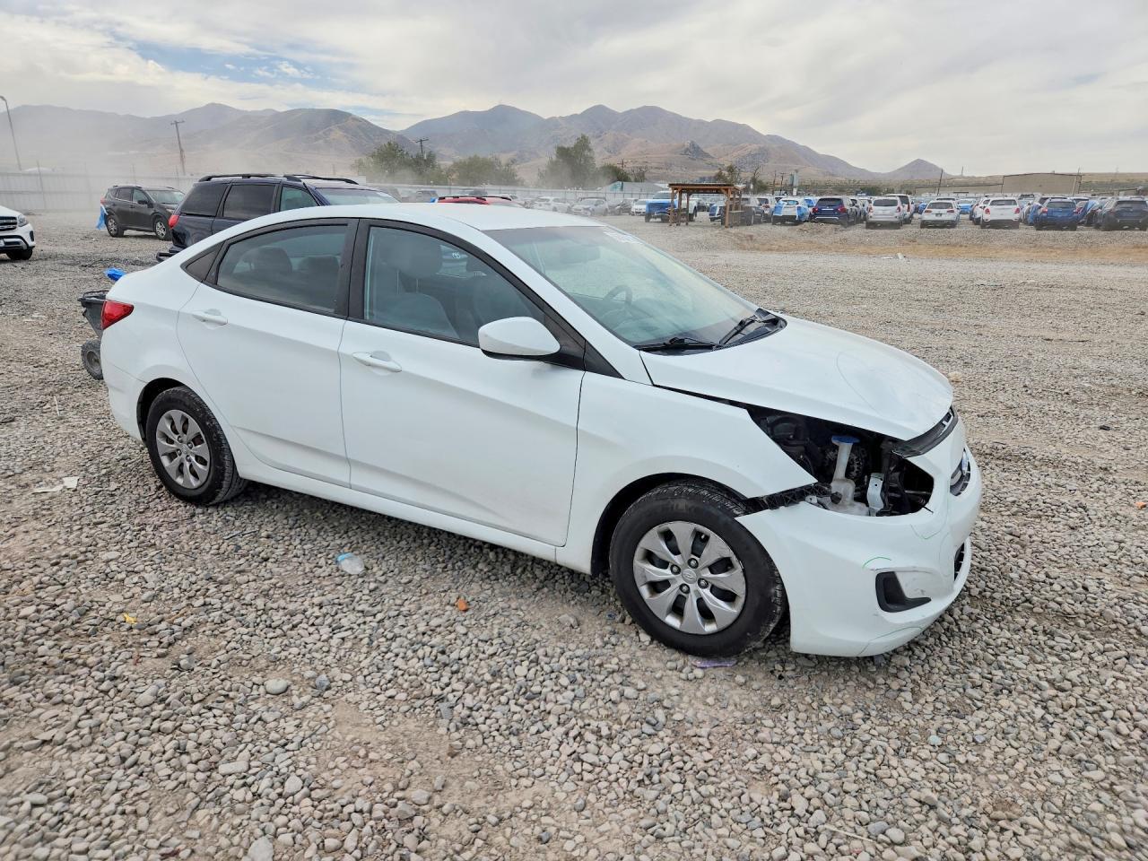 2016 Hyundai Accent Se - Image 4