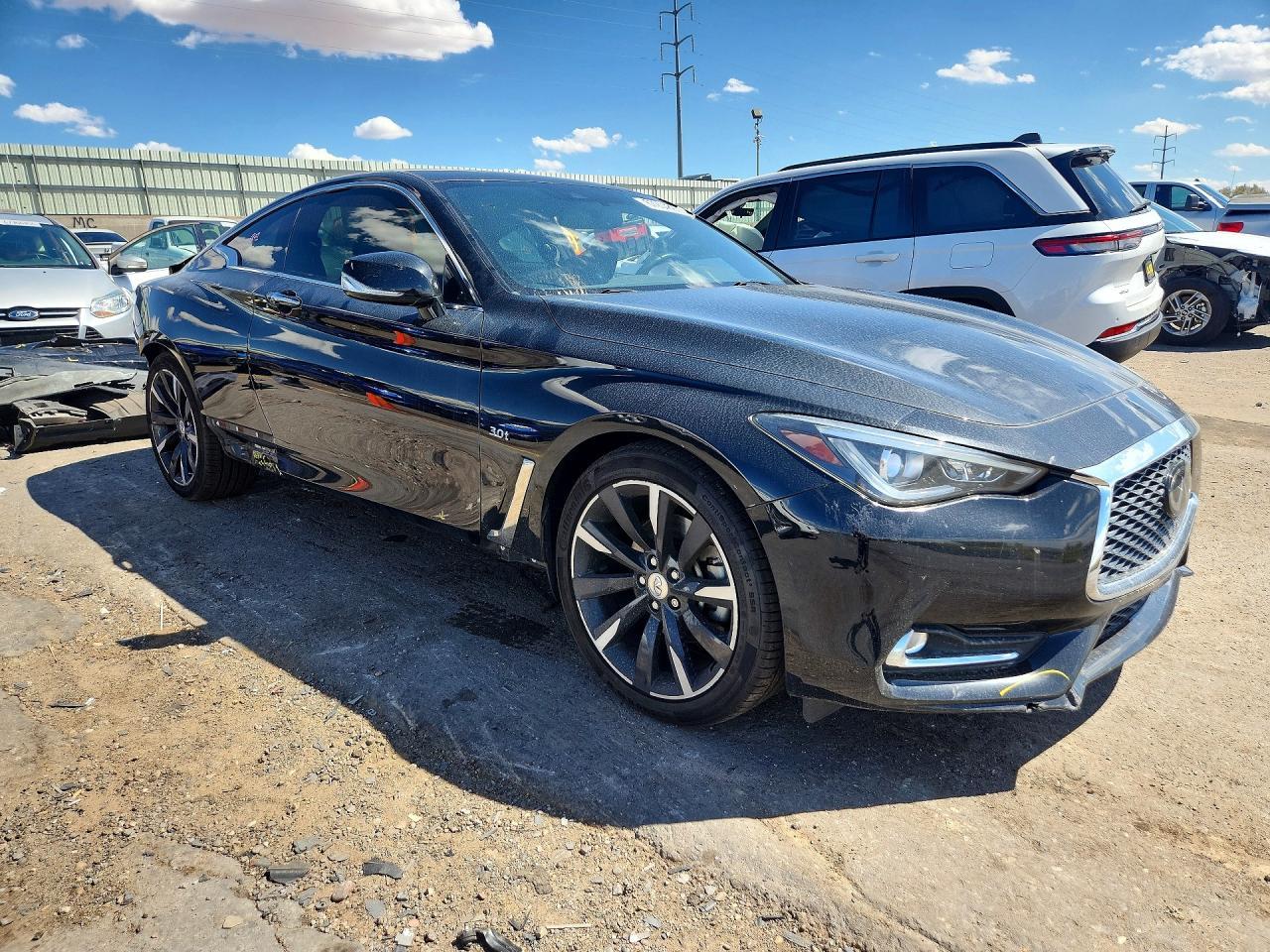 2019 Infiniti Q60 3.0T Luxe - Фото 4