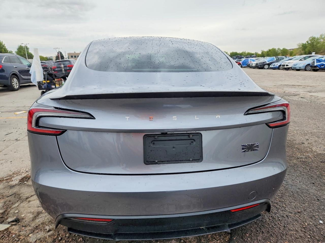 2025 Tesla Model 3 - Image 6