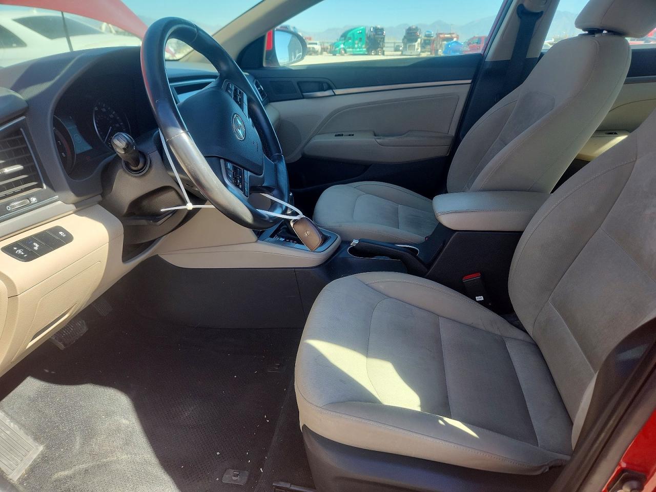 2017 Hyundai Elantra Value Edition - Фото 7