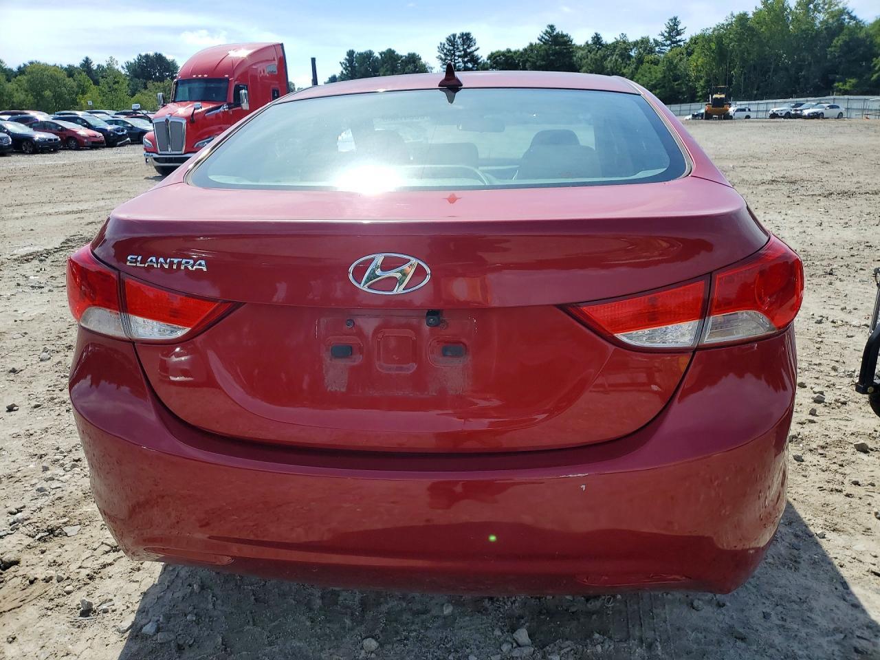 2013 Hyundai Elantra Gls - Фото 6