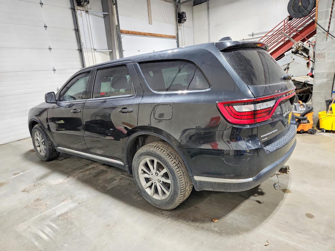 2016 Dodge Durango Sxt - Image 2