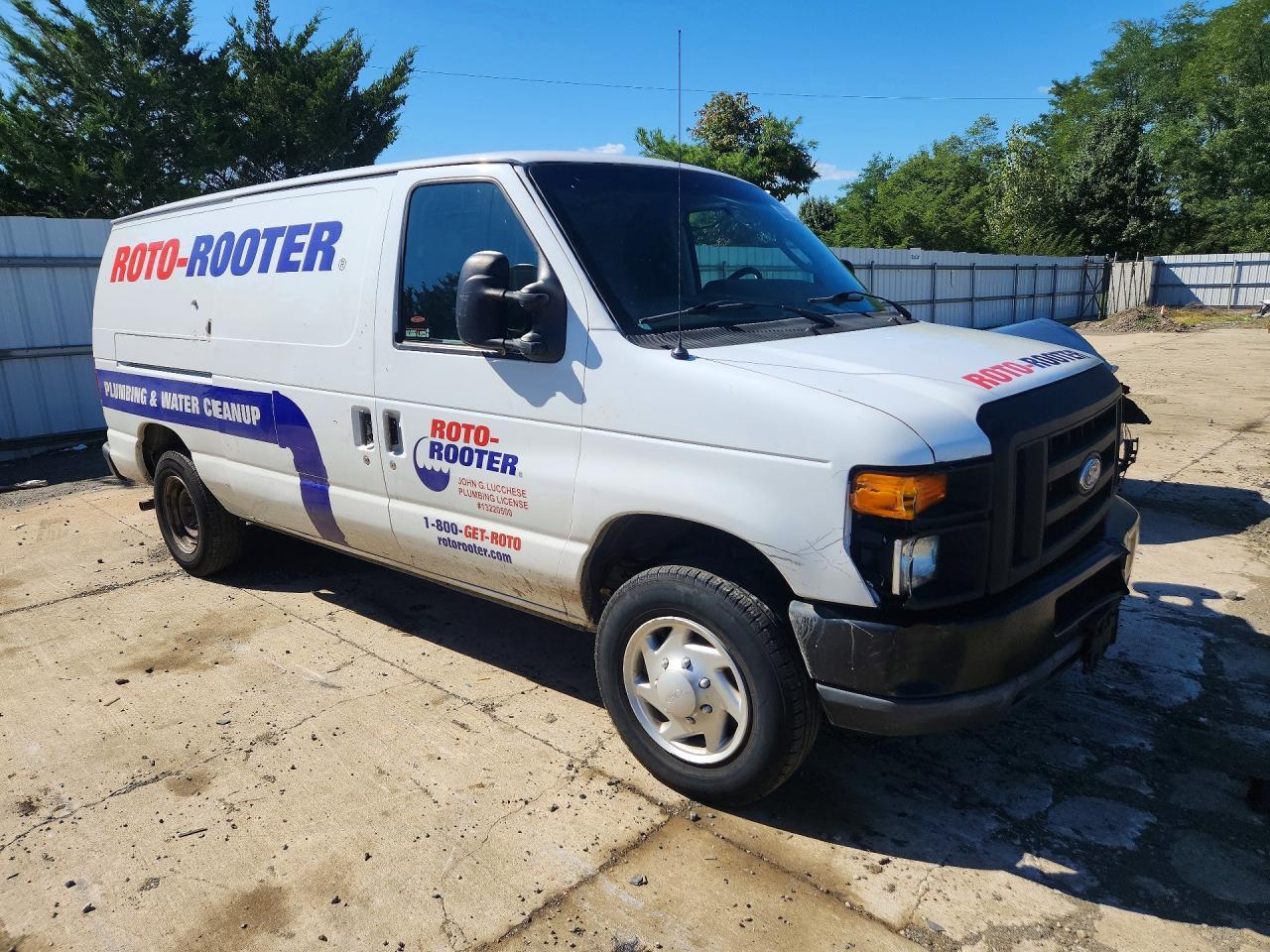 2014 Ford Econoline E150 Van - Фото 4