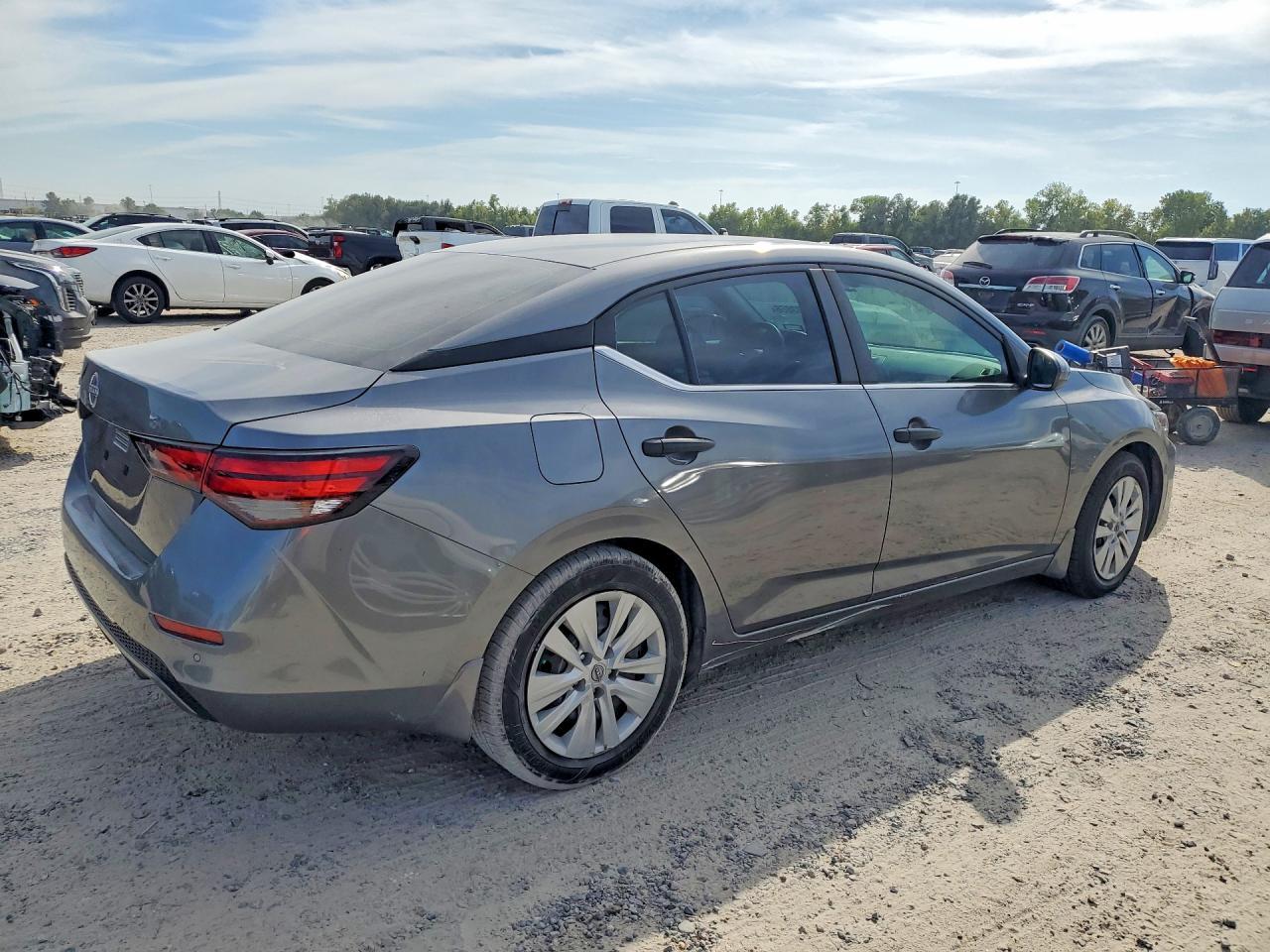 2024 Nissan Sentra S - Image 3