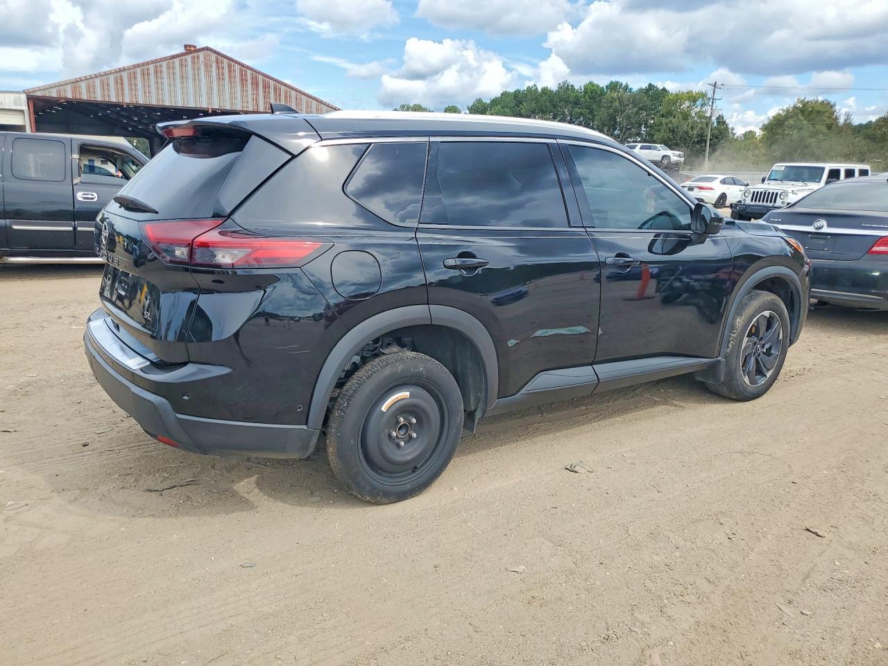 2024 Nissan Rogue Sl - Фото 3