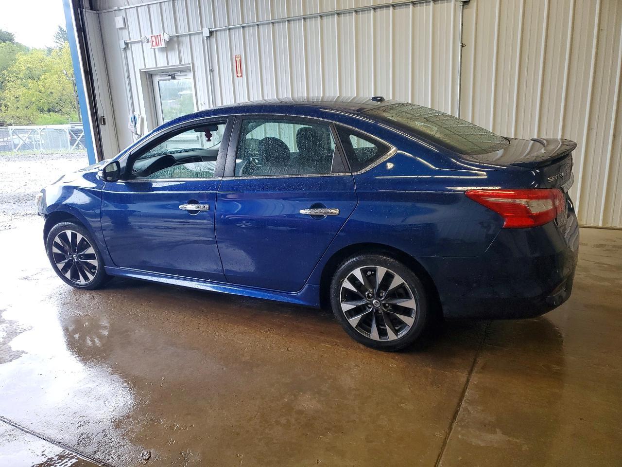 2019 Nissan Sentra Sr - Фото 2