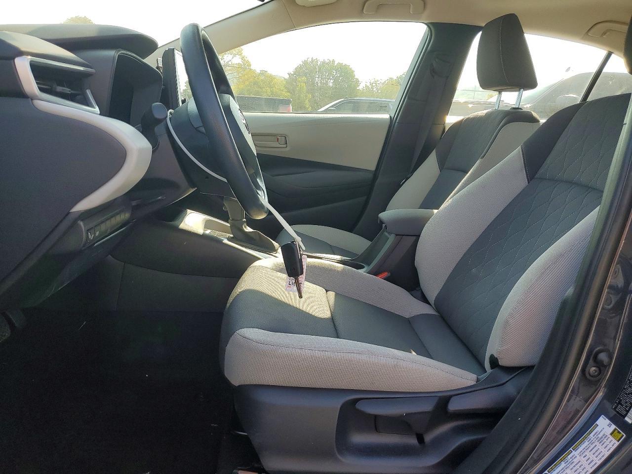 2026 Toyota Corolla Le - Фото 7