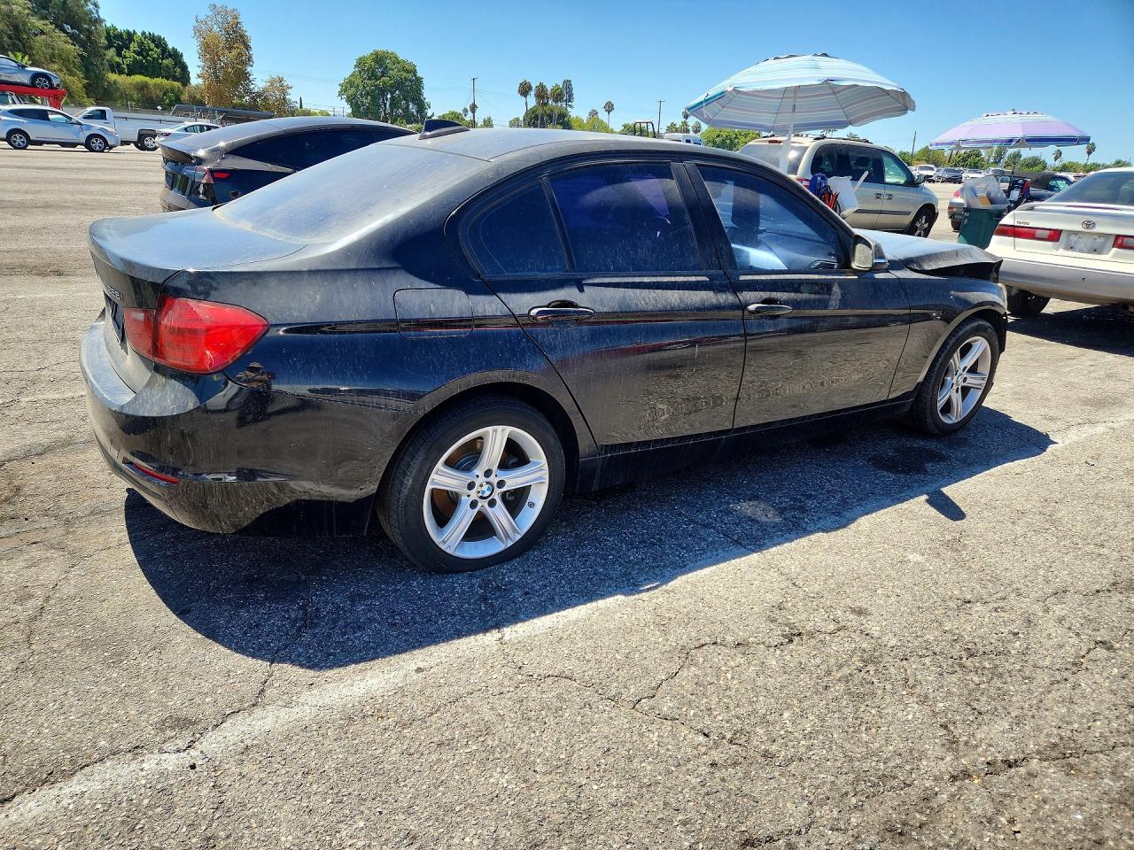2013 BMW 328 I - Фото 3
