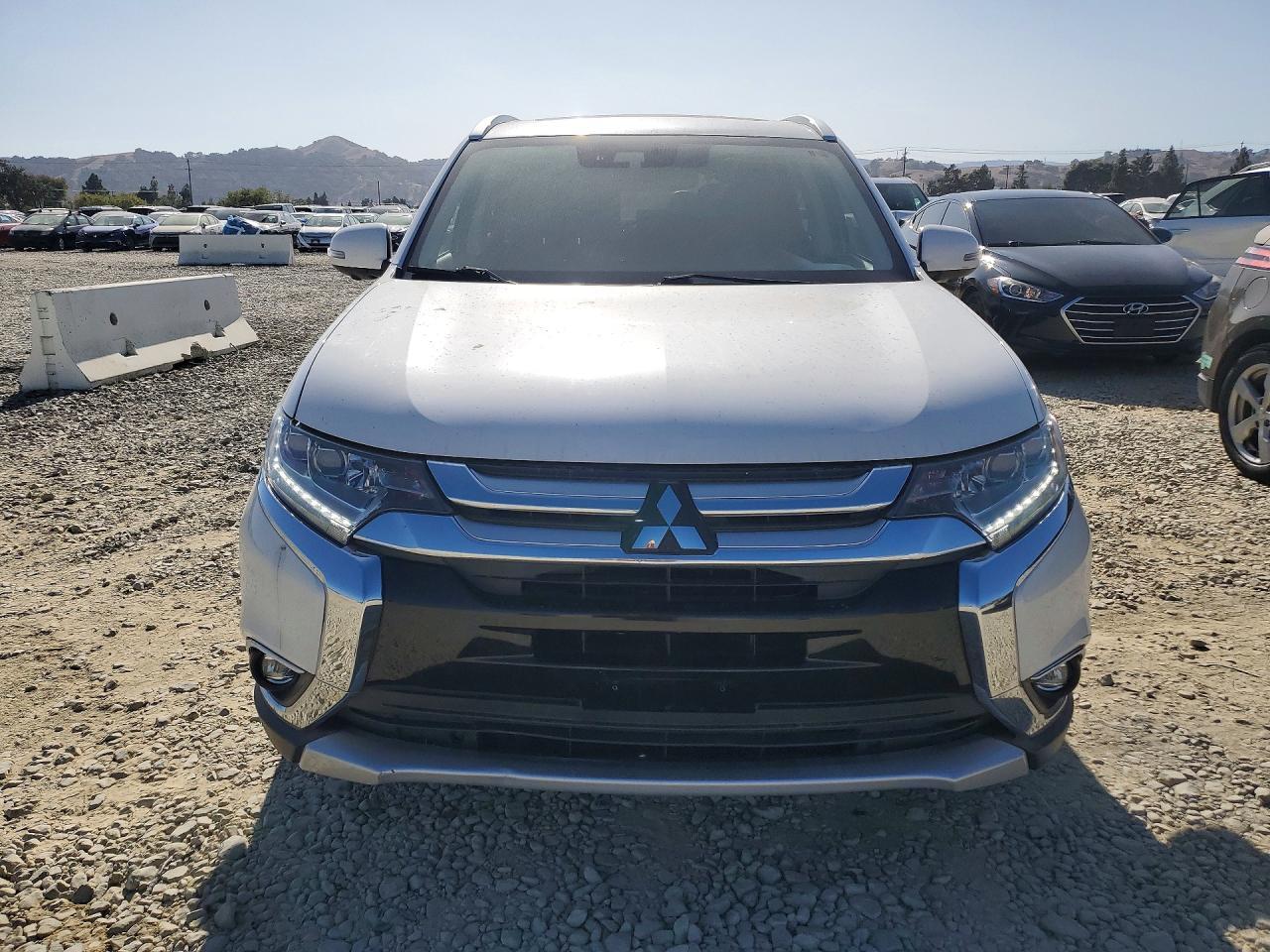 2017 Mitsubishi Outlander Gt - Фото 5
