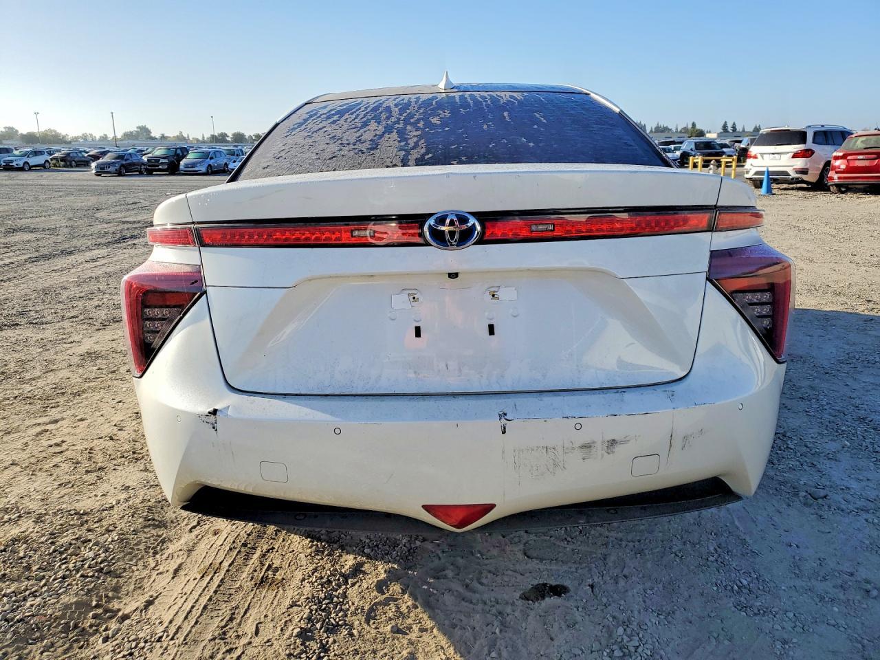 2016 Toyota Mirai Base - Фото 6