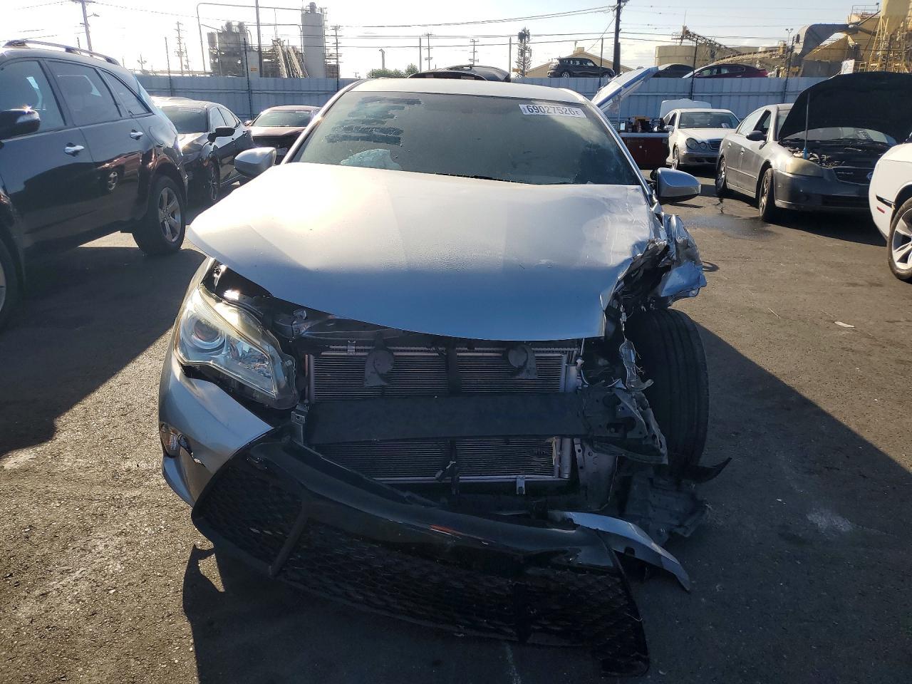 2017 Toyota Camry Le - Фото 5