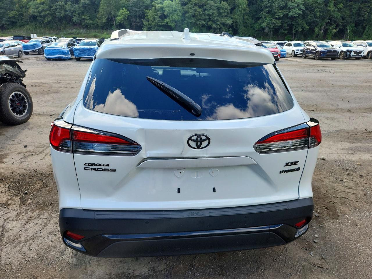 2024 Toyota Corolla Cross Hybrid Xse - Фото 6
