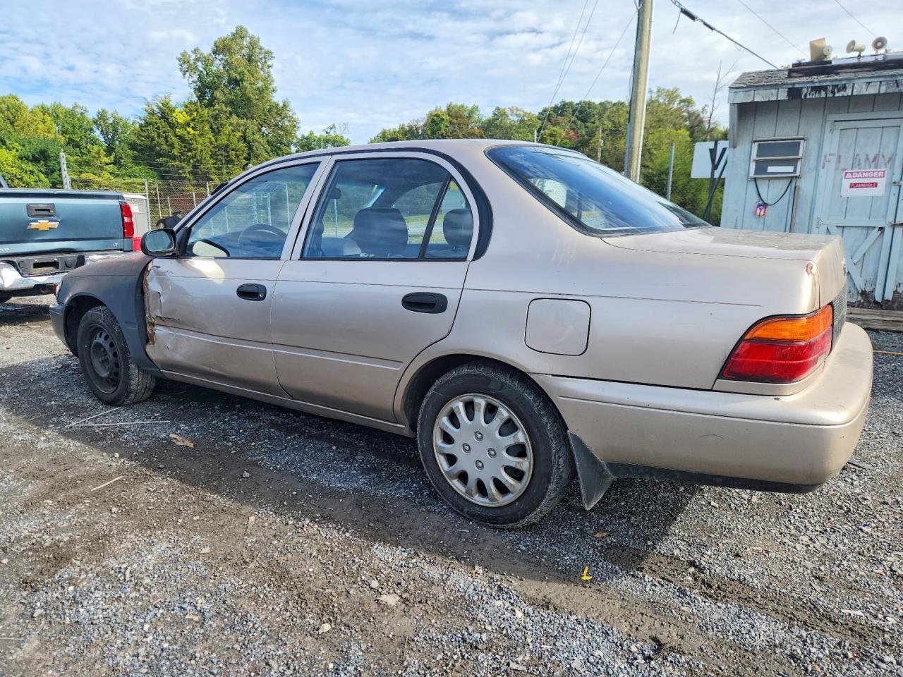1994 Toyota Corolla Base - Image 2