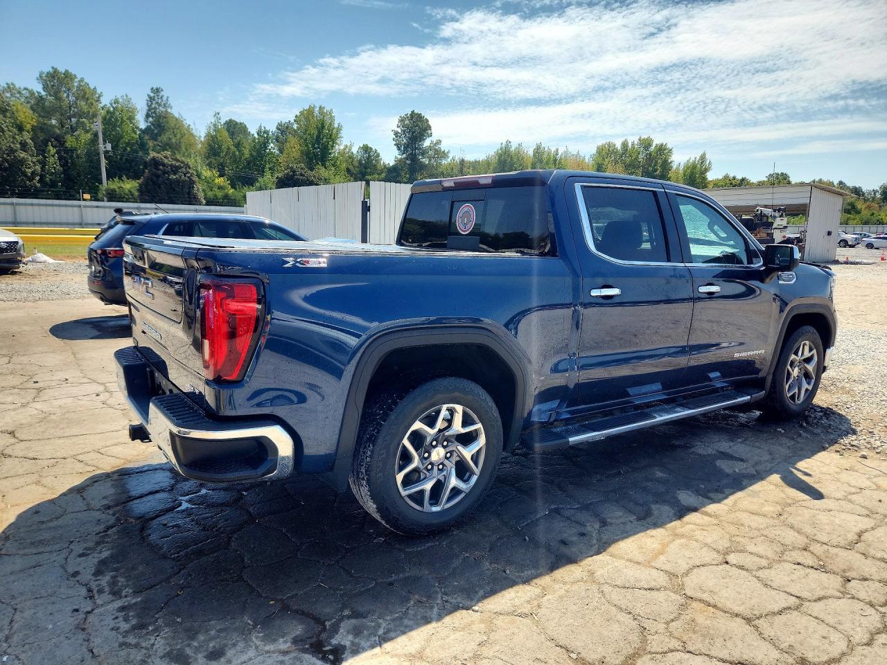 2022 GMC Sierra K1500 Slt - Фото 3