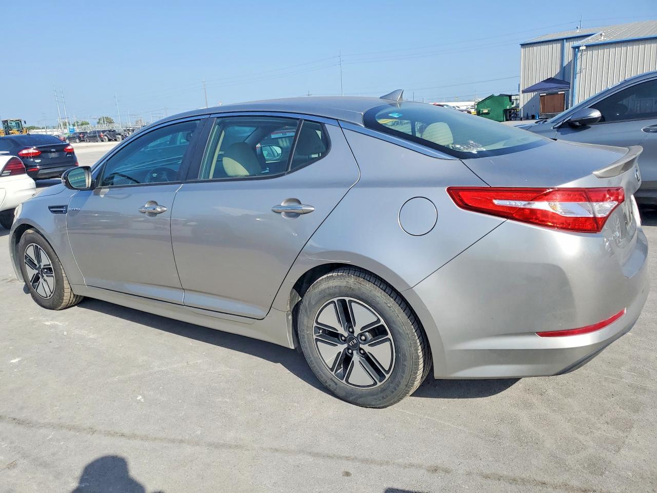 2013 Kia Optima Hybrid - Фото 2