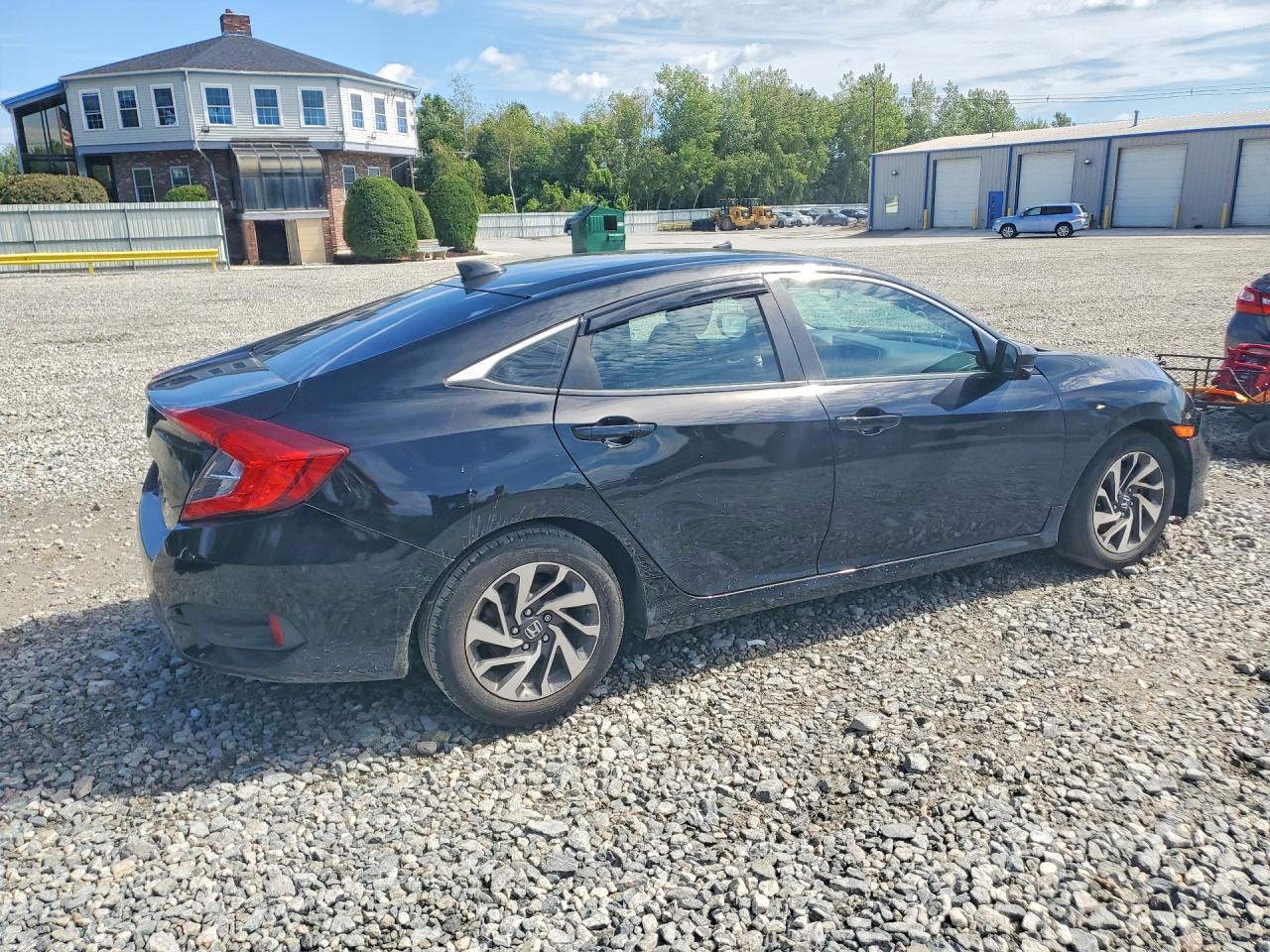 2018 Honda Civic Ex - Фото 3