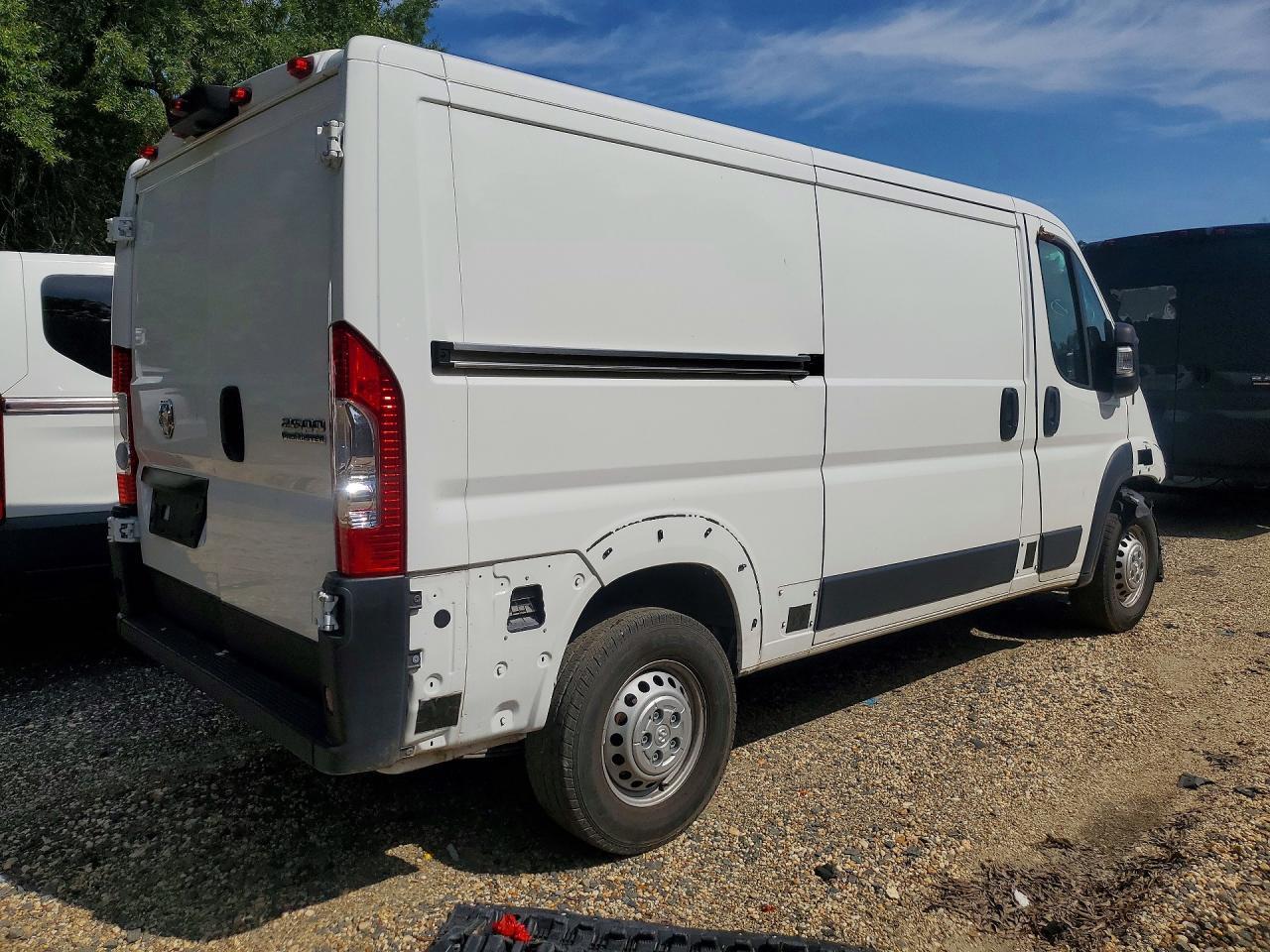 2025 Ram Promaster 2500 2500 Standard - Фото 3