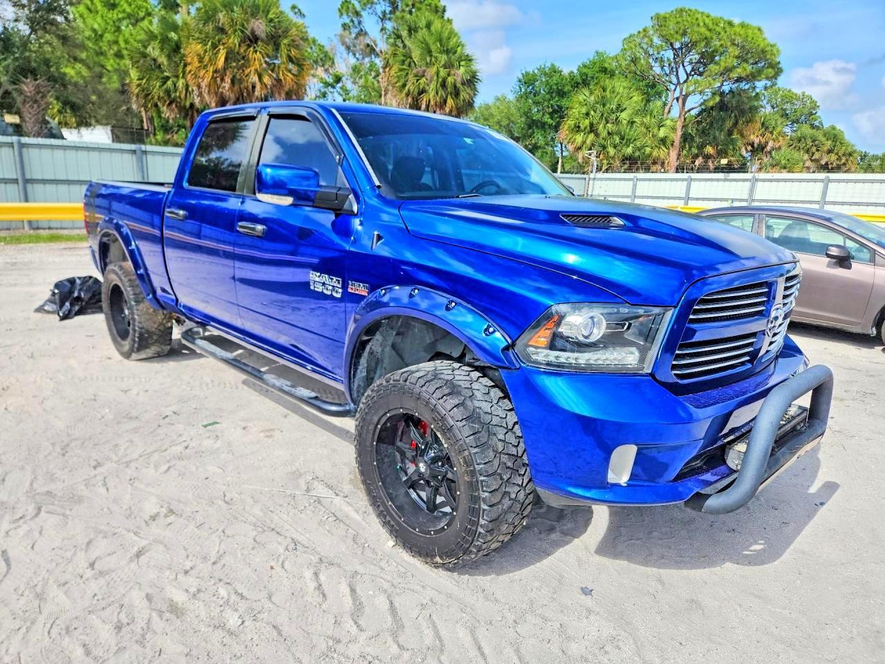 2016 Ram 1500 Sport - Image 4