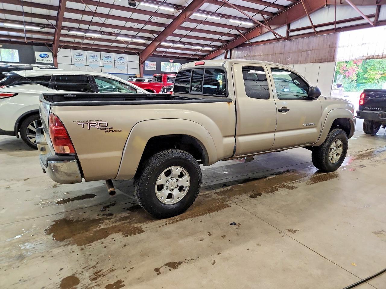 2006 Toyota Tacoma Access Cab - Image 3