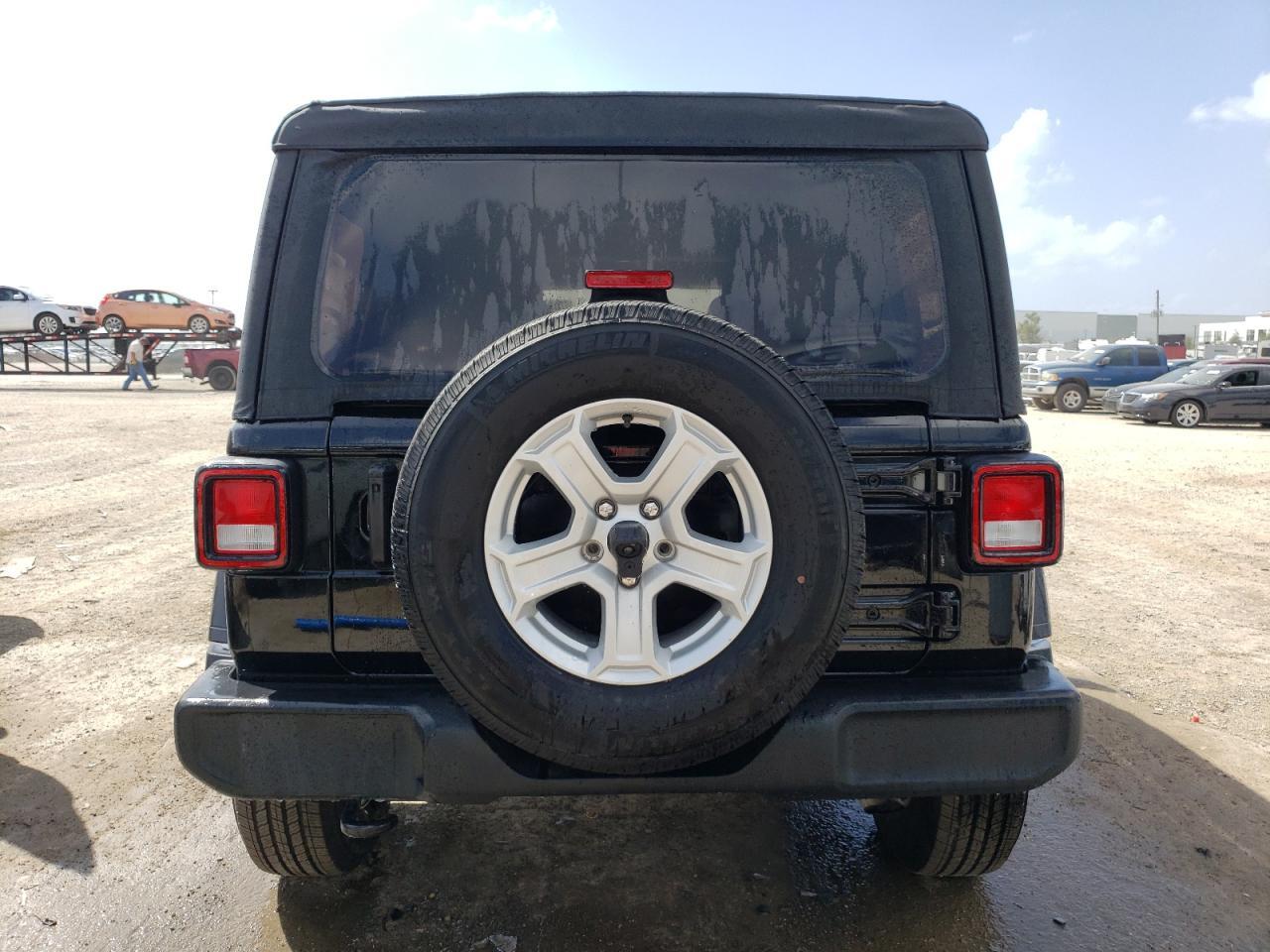 2022 Jeep Wrangler Unlimited Sport - Image 6