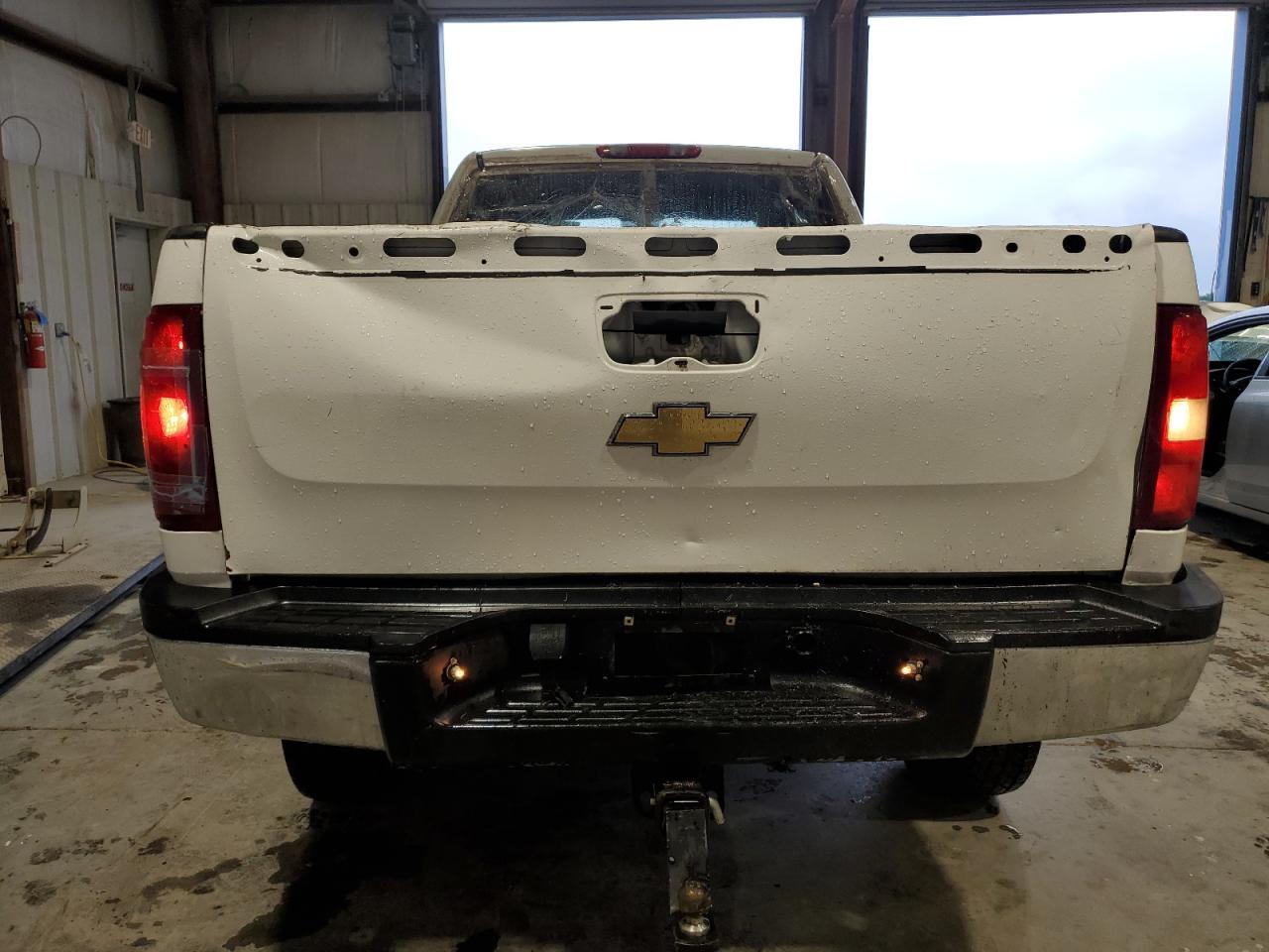 2007 Chevrolet Silverado K2500 Heavy Duty - Image 6