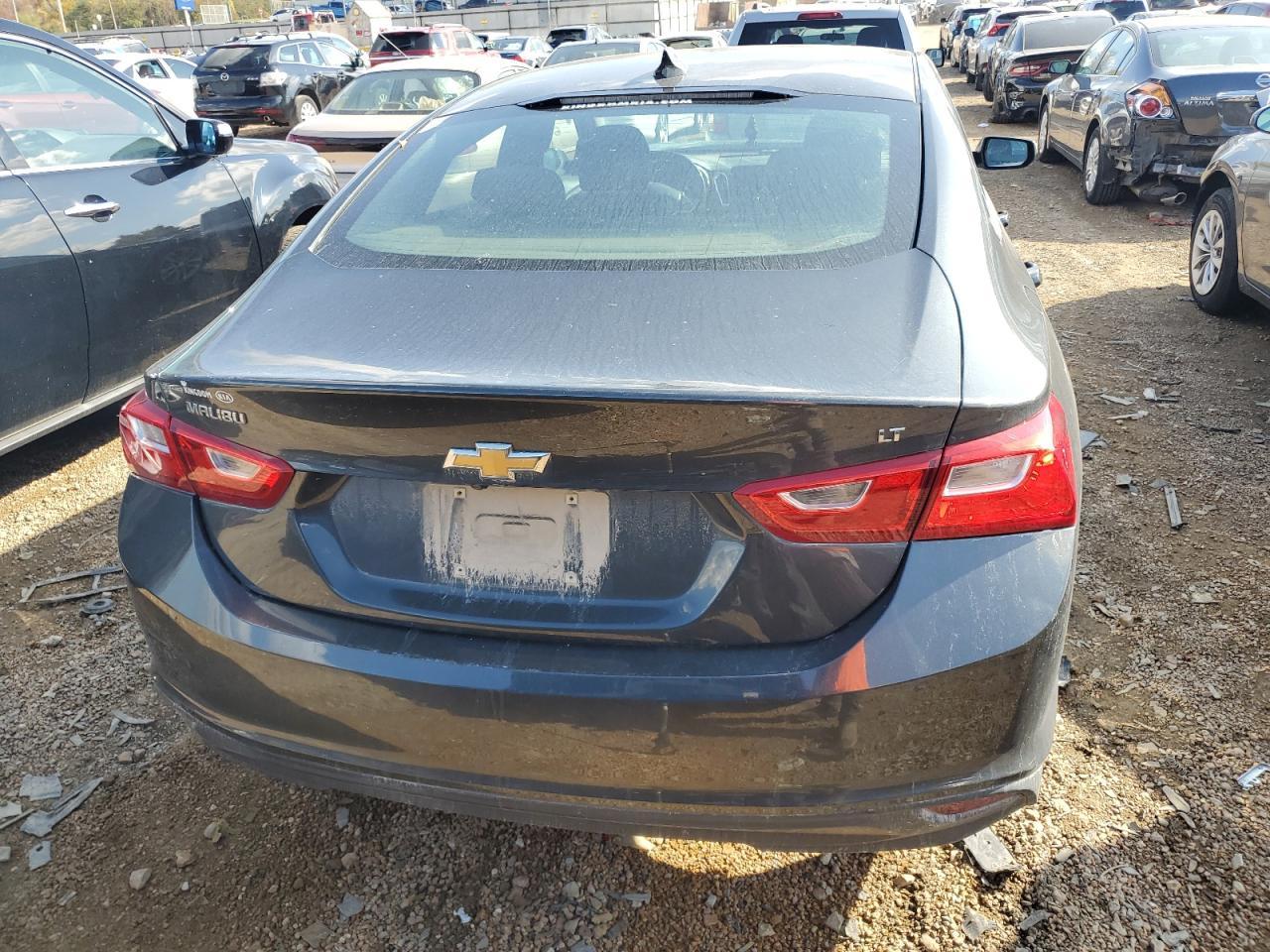 2017 Chevrolet Malibu Lt - Image 6