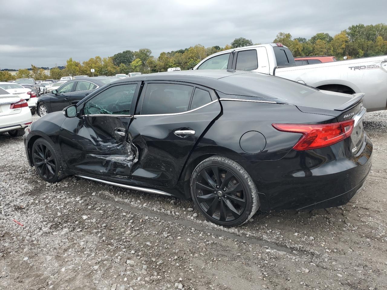 2016 Nissan Maxima 3.5S - Фото 2