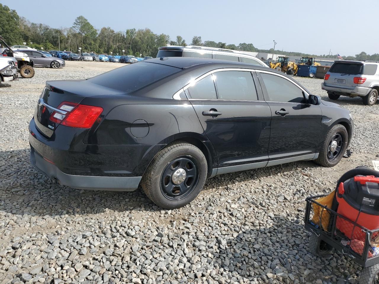 2017 Ford Taurus Police Interceptor - Фото 3