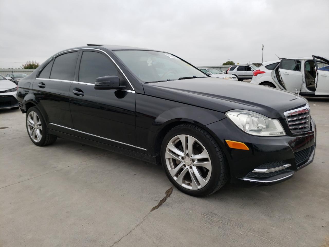 2013 Mercedes-Benz C 250 - Фото 4