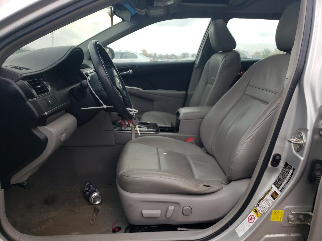 2014 Toyota Camry L - Image 7