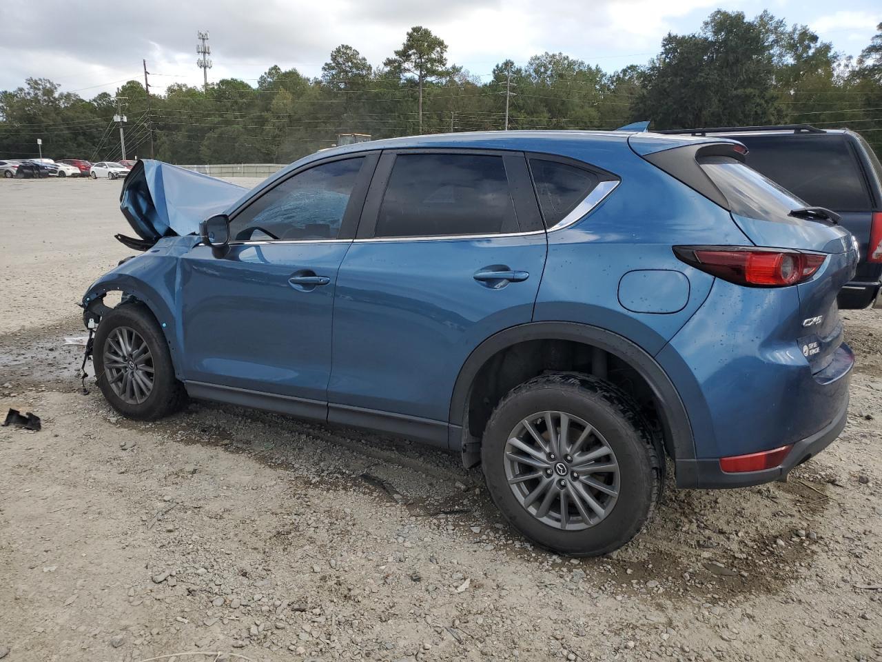 2018 Mazda Cx-5 Sport - Image 2